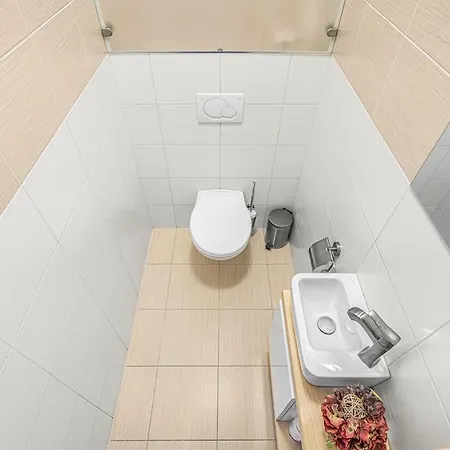 New Large Apartment, Free Parking! Prague Exterior photo