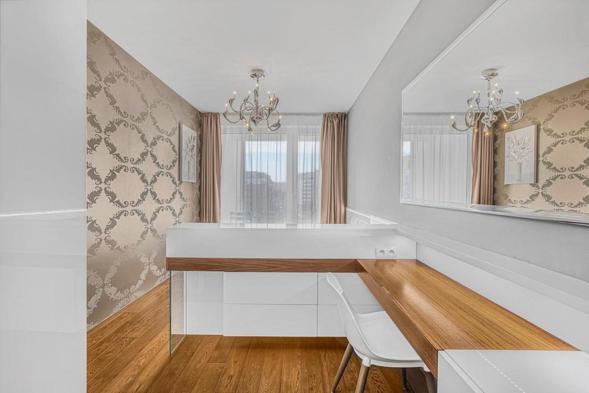 Apartament New Large Apartment, Free Parking! Praga